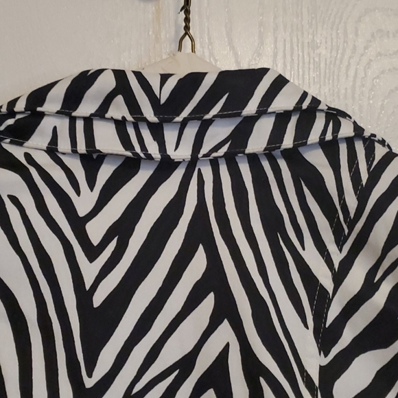 jacket - Picture 4 of 4